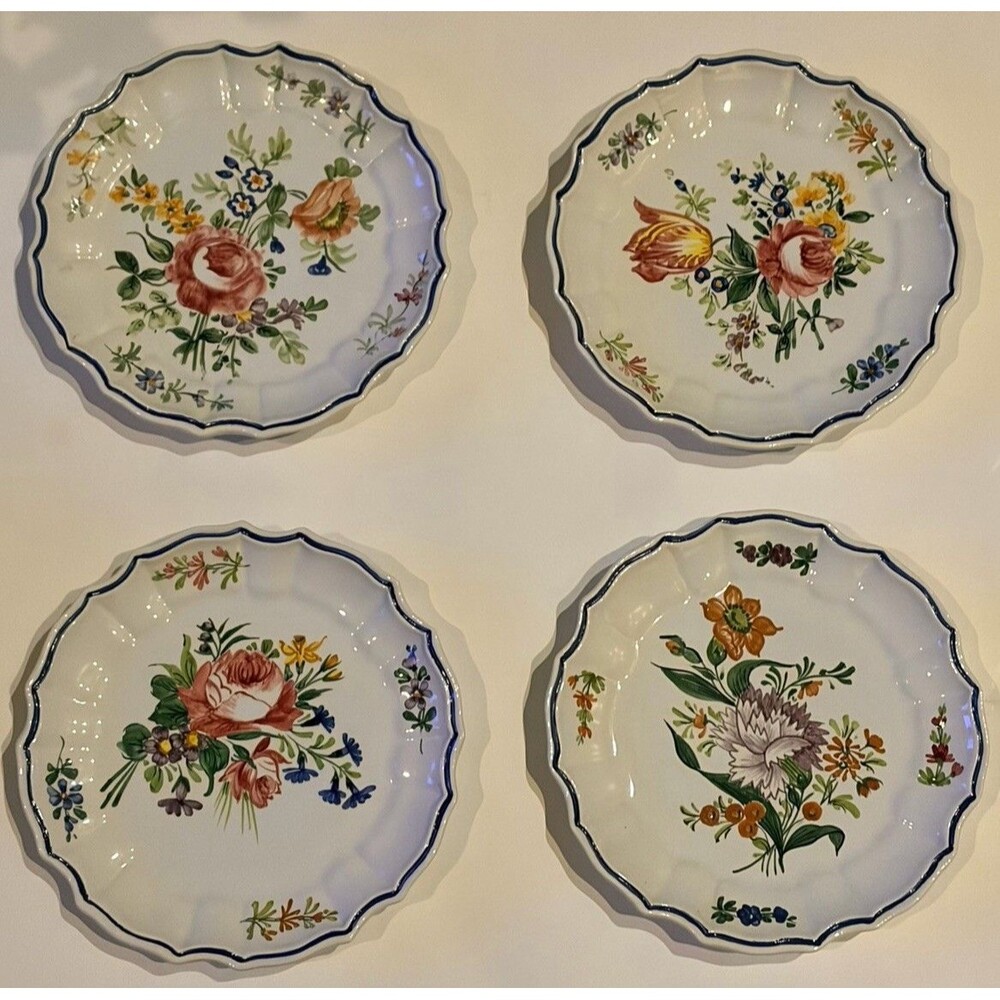 Smithsonian Institution Campagnolo Arteluce Bassano Hand Painted (4) Plates